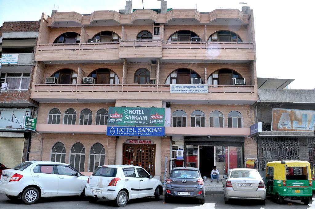 Hotel Sangam Джайпур Екстериор снимка